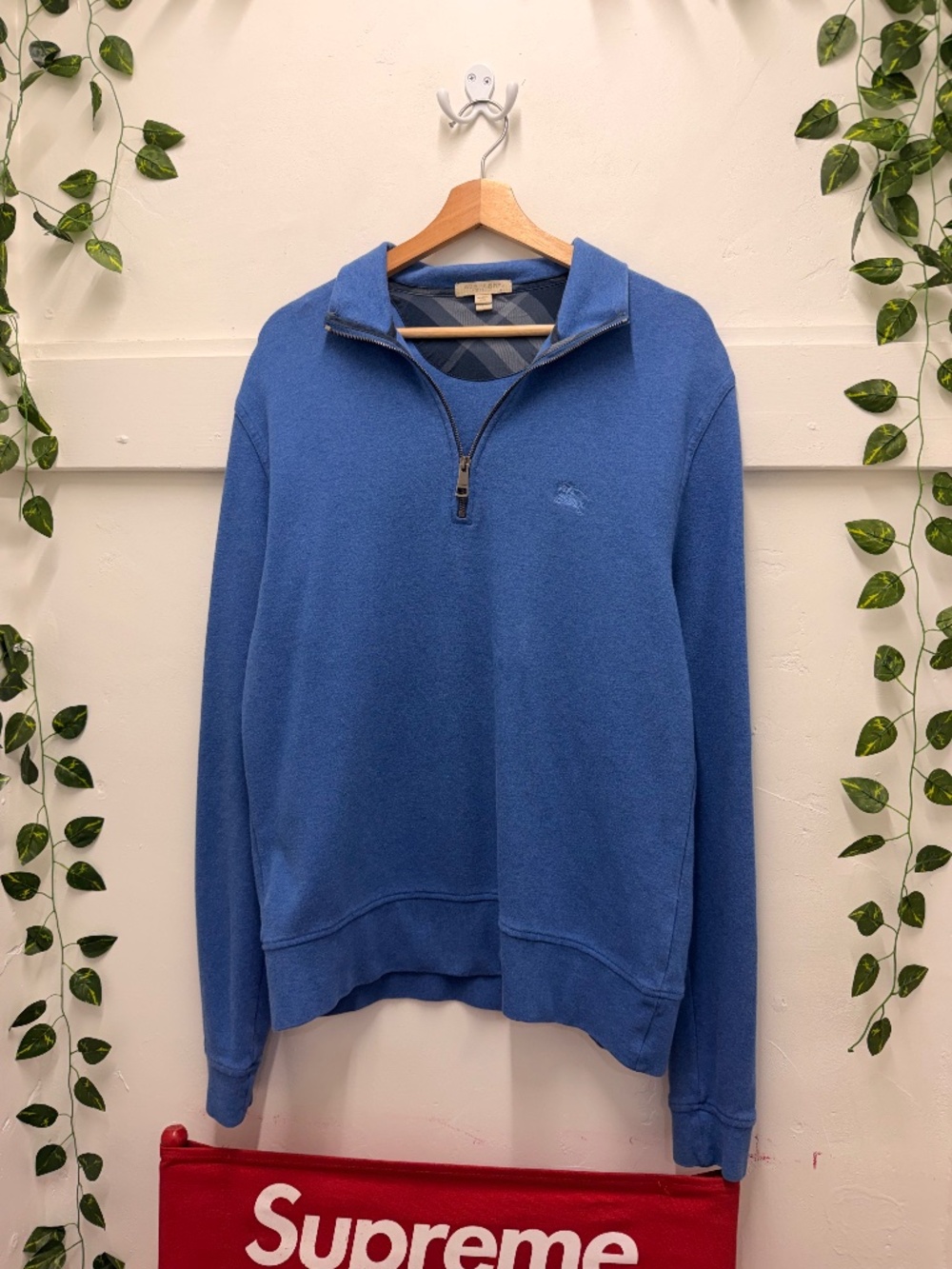 Burberry - Quarter Zip Pullover - Blue - Size L - Preowned